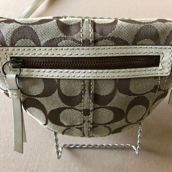 COACH Signature C Mini Leather Swingpack/Crossbody - Picture 9 of 9